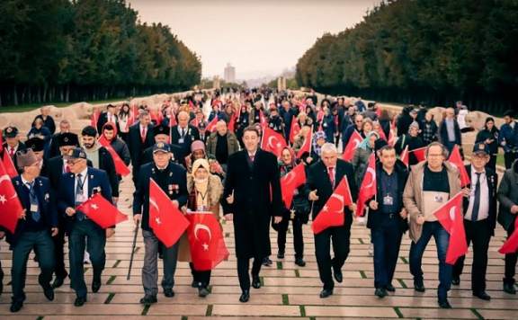 Bandırma Belediyesi Şehit Aileleri ve Gazilerle Birlikte Ankara Gezi düzenledi