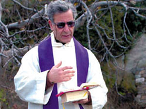 Rahip Santaro cinayeti davasına onama