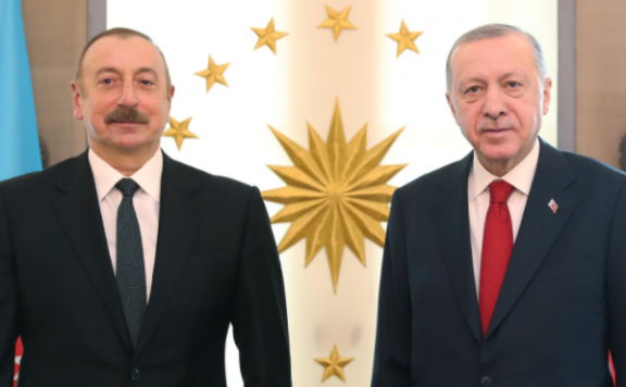  Cumhurbaşkanı Erdoğan, Aliyev ile Görüştü