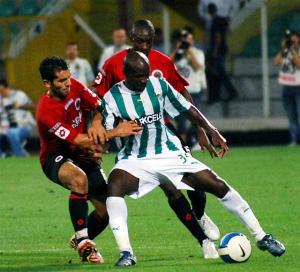 Gençlerbirliği  1 - 3   Bursaspor